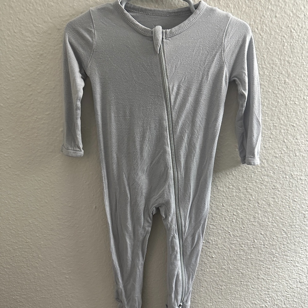 Kyte Baby Zippered Footie 6-12 Months